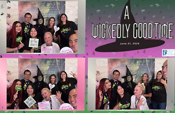 Photo booth for Corporate events by Dulce Recuerdos Photo Booth