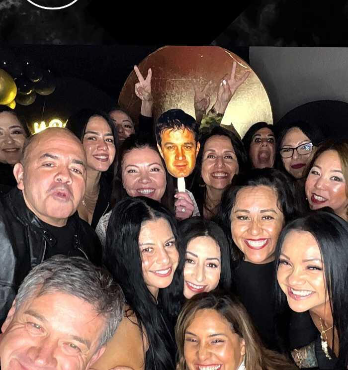 Photo booth for Milestone anniversaries by Dulce Recuerdos Photo Booth